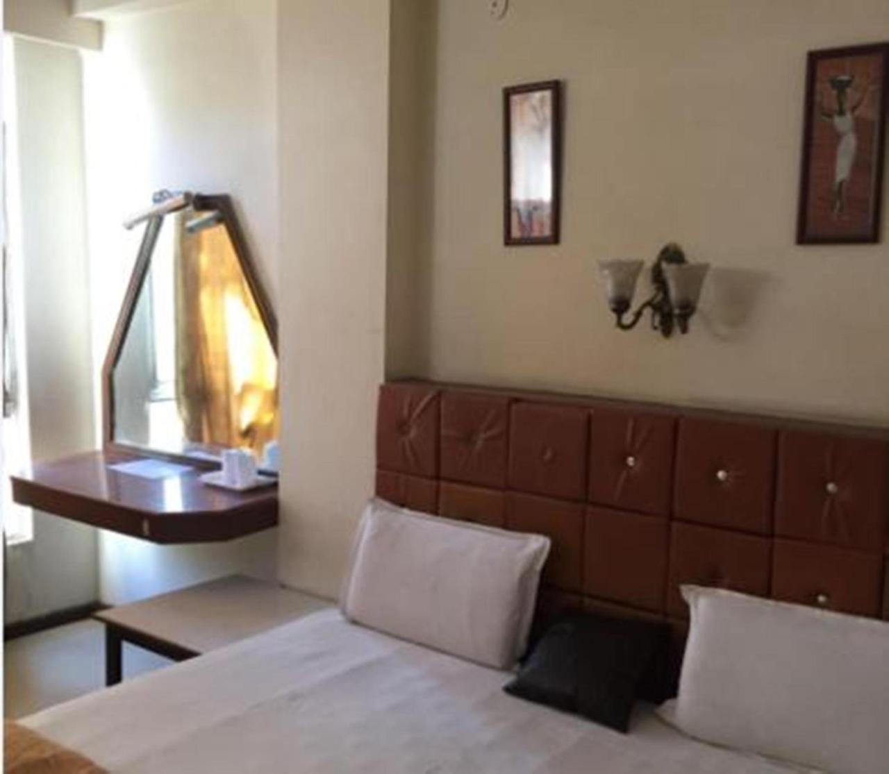 Hotel Shivalik Gold,Bhopal Ngoại thất bức ảnh